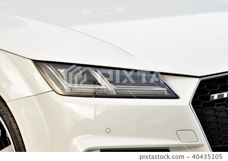 Car headlight 40435105