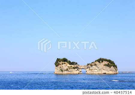 Nanki Shirahama Moonlighting in the morning at Enshu Tsukishima Wakayama Prefecture 40437514