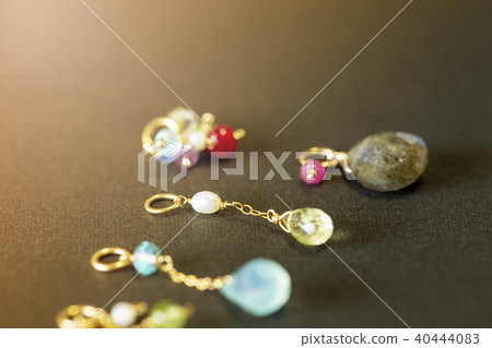 漂亮的天然石首飾 40444083