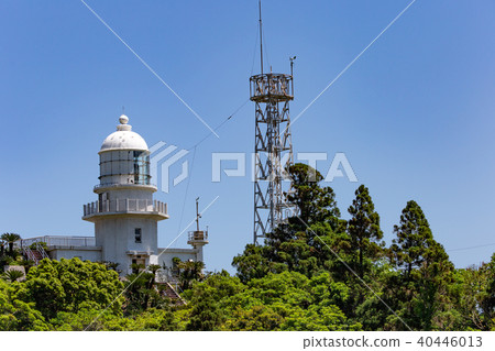 A lighthouse at the foot of Miyako prefecture 40446013