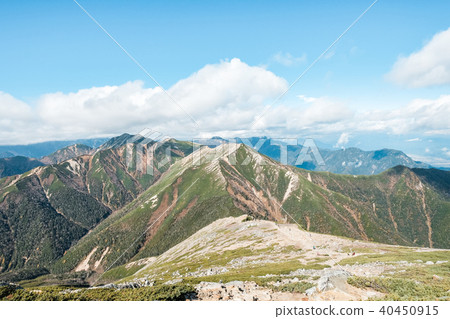 Fall at Mt. Jomonake (viewing Yokodake and Mt. Daisendake) 40450915