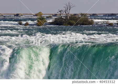 Isolated image of a powerful Niagara waterfall 40453312