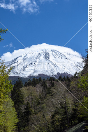 來自富士斯巴魯線第2站的富士山 來自富士斯巴魯線第2站的富士山 40461532