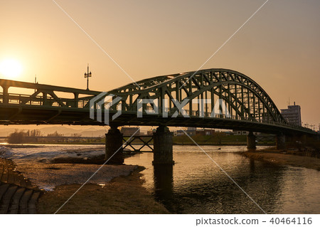 黃昏的朝日橋 40464116