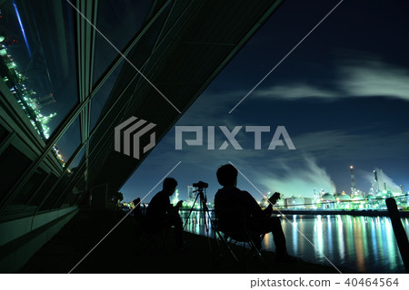 <Factory Nightscape> Yokkaichi Industrial Area Lake Kasumigaura 40464564
