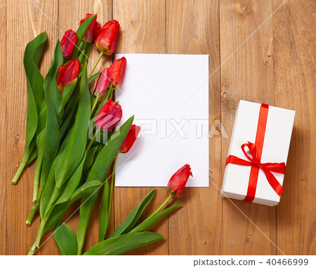 tulips are on wooden boards, greeting concept tulips are on wooden boards, greeting concept 40466999