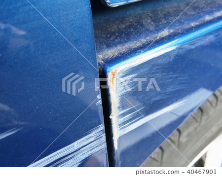 Rust occurs from car scratches 40467901