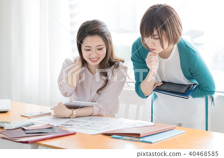 商業室內設計師 商業室內設計師 40468585