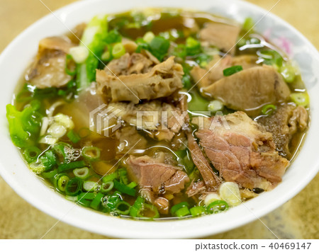Braised beef noodles Braised beef noodles 40469147