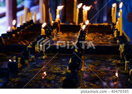 Candle light. Candle light. 40470385