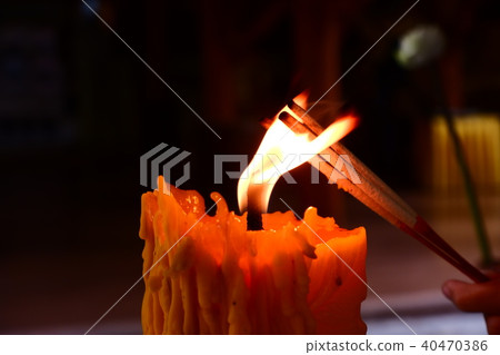 Candle light. Candle light. 40470386