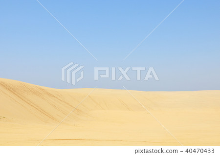 Sand dune Sand dune 40470433