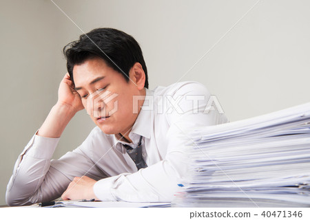 Middle-aged, Man, Businessman, CEO 40471346