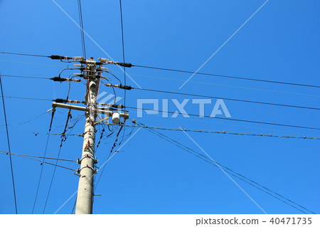 電線和電線桿 電線和電線桿 40471735