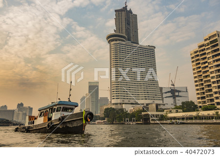 building bangkok coast river chao phraya thailand 40472073