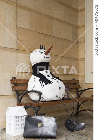 Snowman is waiting the New Year. Snowman is waiting the New Year. 40475072