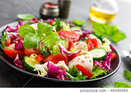 Salad with chicken meat 40480464