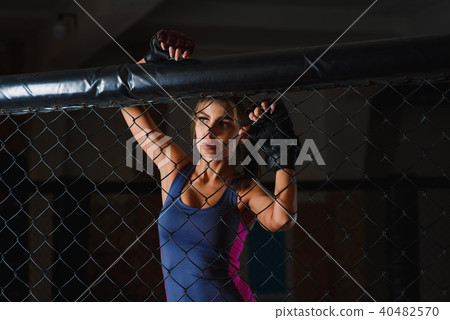 Portrait of sexy sportive woman boxer 40482570