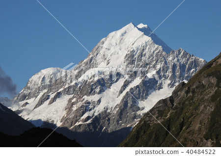 Care Point Track,庫克山,庫克山村 Care Point Track,庫克山,庫克山村 40484522