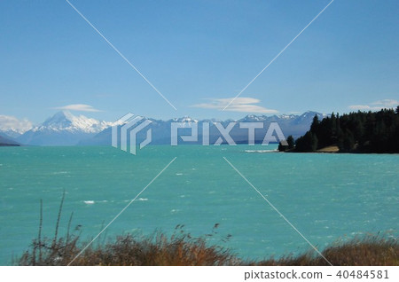 普卡山,普卡基湖 普卡山,普卡基湖 40484581