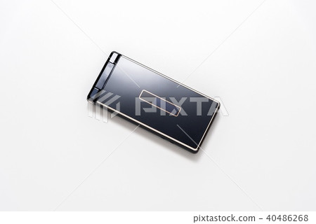 Mobile phone 40486268