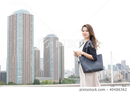 女性的生活方式職業女性 女性的生活方式職業女性 40486362