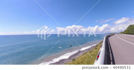 天空和海洋的全景 天空和海洋的全景 40490531