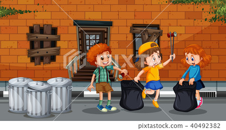 Kids Collect Trash in City Kids Collect Trash in City 40492382