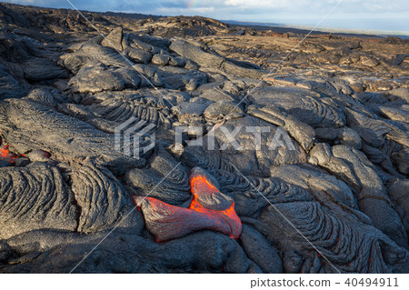 Active volcano Active volcano 40494911