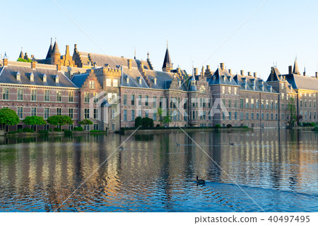 Binnenhof - Dutch Parliament, Holland Binnenhof - Dutch Parliament, Holland 40497495