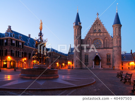 Binnenhof - Dutch Parliament, Holland Binnenhof - Dutch Parliament, Holland 40497503
