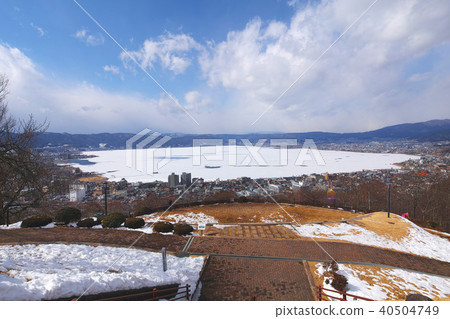 [Nagano Prefecture/Sightseeing spot] Lake Suwa, a migratory area and freezing ice 40504749