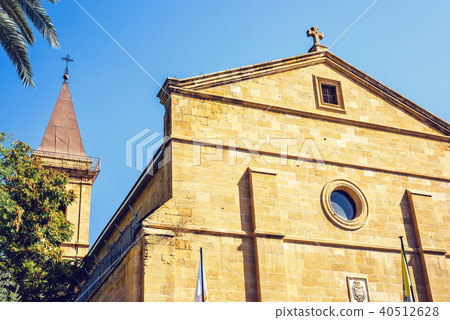 Daylight view to Roman Catholic Church facade 40512628