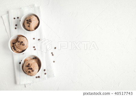 Chocolate ice cream 40517743