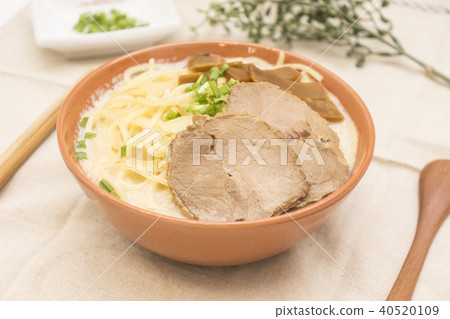 日式拉麵 40520109