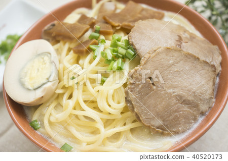 日式拉麵 40520173