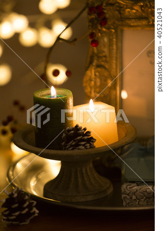 Candle image Candle image 40521043