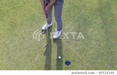 Men who play golf Men who play golf 40524149