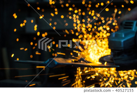Blured Grinder and Sparks Blured Grinder and Sparks 40527155