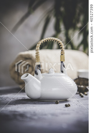 Tea and SPA composition Tea and SPA composition 40527399