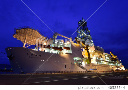 Deep Earth Exploration Vessels CHIKYO 40528344