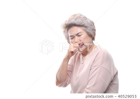 Asian facial expressions, senior, middle-aged, elderly, grandmother, mask, fine dust, health 40529053
