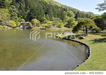Shugakuin Imperial Villa Yuryu Pond Shugakuin Imperial Villa Yuryu Pond 40530991