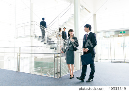 Business commuting attendance stairs 40535849