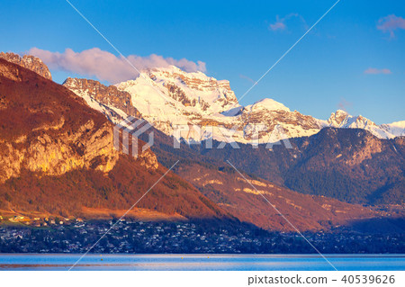 France. Lake Annecy. 40539626