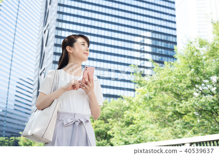 女商人（智能手機） 40539637