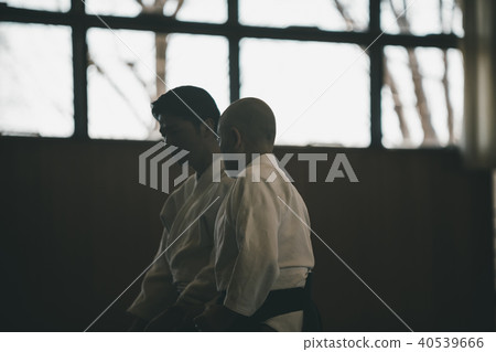 dojo, japanese culture, practicing 40539666