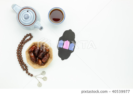 Table top view  of decoration Ramadan Kareem. 40539977