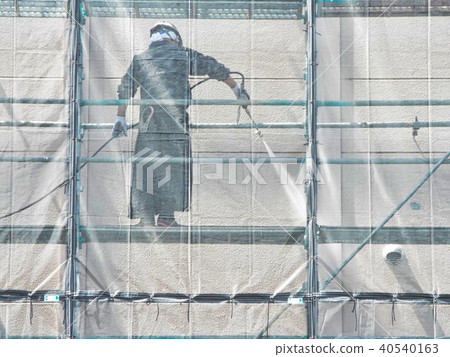 Exterior renovation of large commercial facilities is from high pressure cleaning 40540163