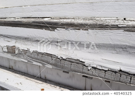 White paint peeled wall White paint peeled wall 40540325